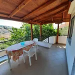 Vasilis Garden House 펜션 카발라