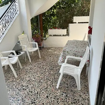 Holiday home Vasilis Garden House