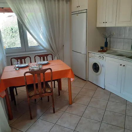 Vasilis Garden House