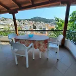Vasilis Garden House Case de vacanță