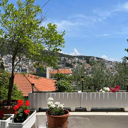 Holiday home Vasilis Garden House