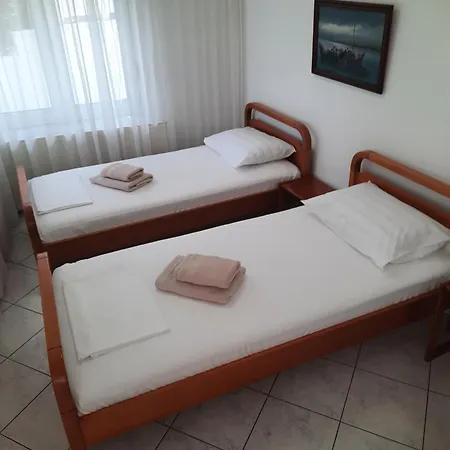 Vasilis Garden House Case de vacanță *